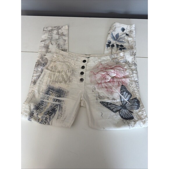 Source Unknown Denim - Unbranded Made in Italy Straight Leg Button Front White Floral Art Jeans Sz 28